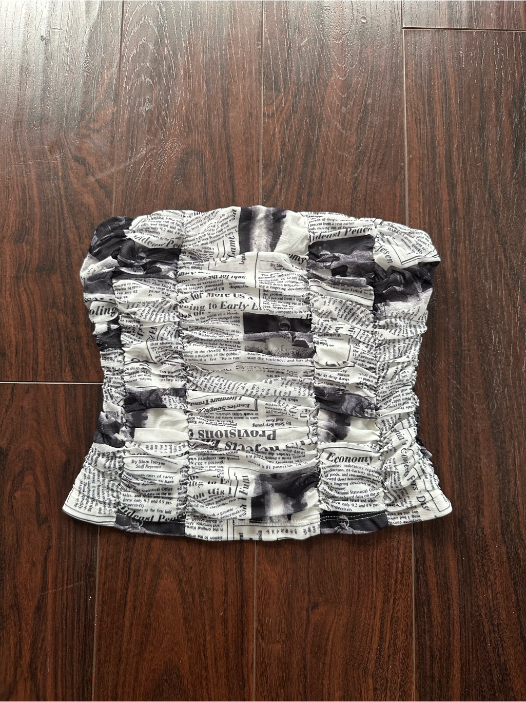 Ruched Strapless Newspaper Print Tube Top - Black & White
